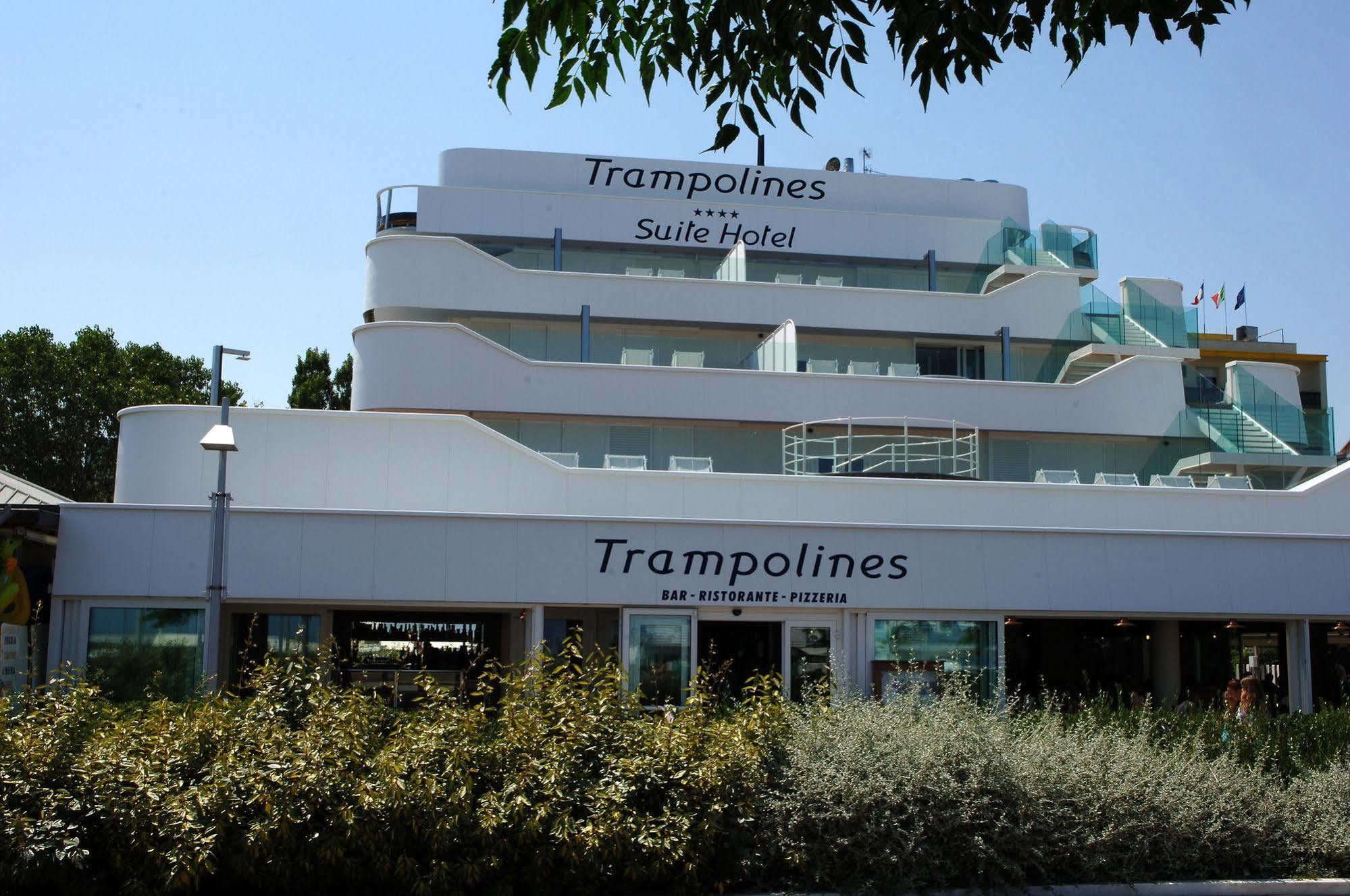 Trampolines Suite Hotel Riccione Exterior foto